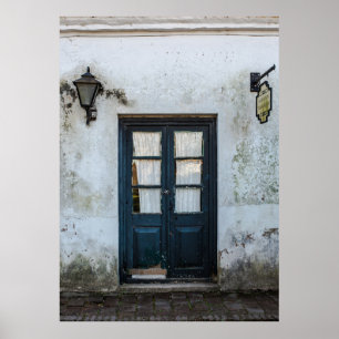 BLUE WOODEN DOOR PANEL IN WHITE BYGGNAD POSTER