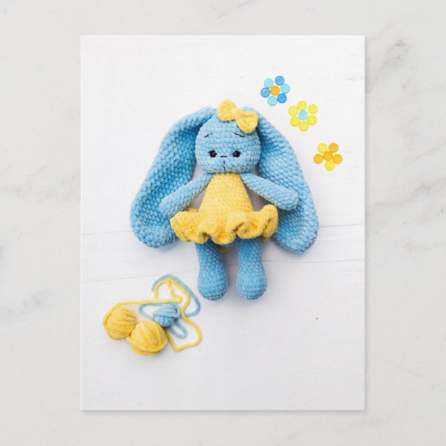 Blue & Yellow Crochet Bunny — Cozy Handmade Art Vykort (Framsida)
