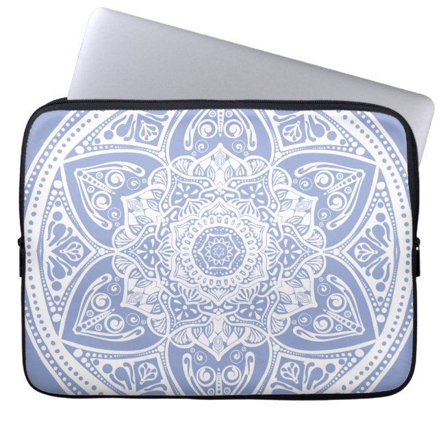 Blueberry Mandala Laptop Sleeve (Framsidan)