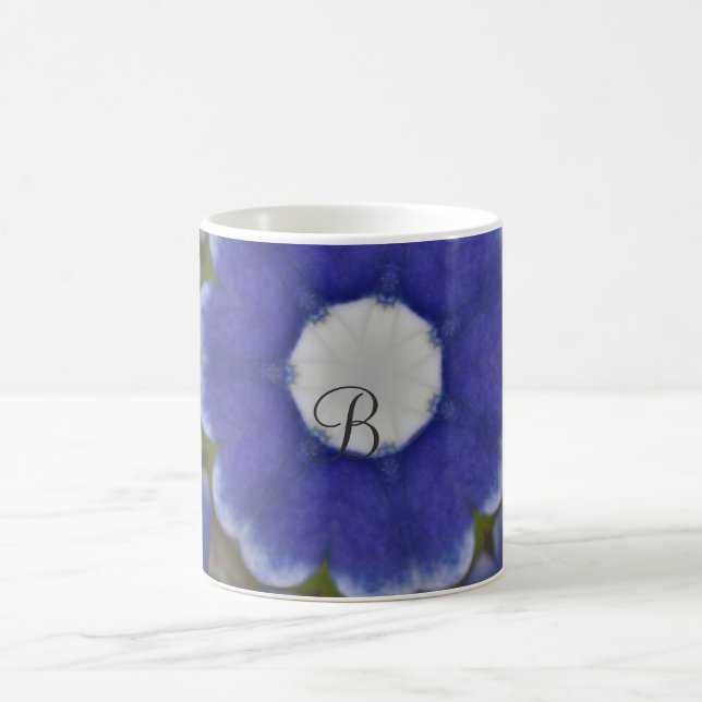 Bluebonnet Monogram Kaffemugg (Center)