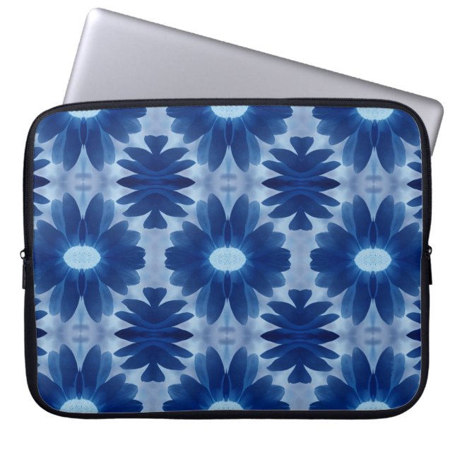 Bluesy... Laptop Sleeve (Framsidan)