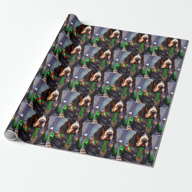 Bluetick Coonhound kör cykel St. Patrick's Day Presentpapper (Utrullad)