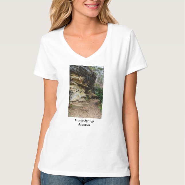 Bluff Lining Walkway T Shirt (Framsida)