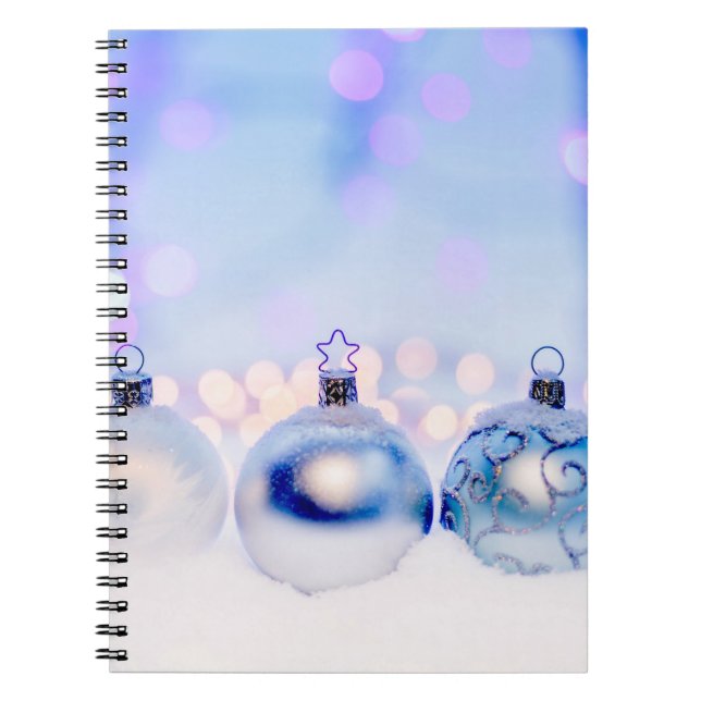 Bluish Silver jul Decor Bollar Anteckningsbok (Framsidan)