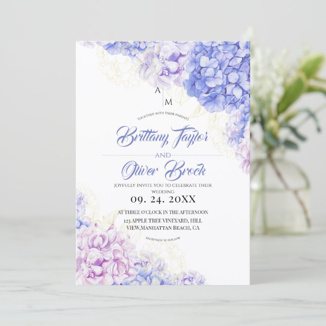 Blush Dusty and Navy Blue Hydrangea Wedding  Inbjudningar (Stående Fram)