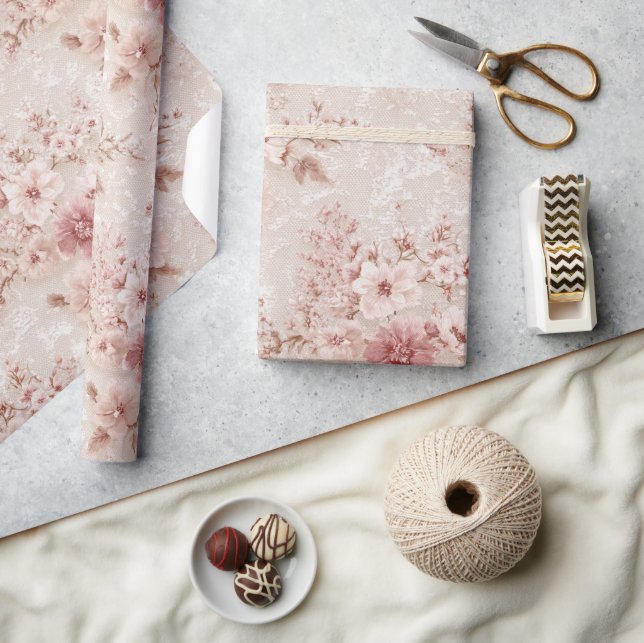 Blush Floral Romantic Lace-Inspired Wrapping Paper Presentpapper (Hantverk)