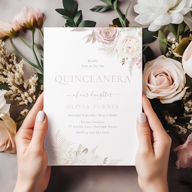 Blush & Ivory Floral Quinceanera Party Celebration Inbjudningar (Skapare uppladdad)