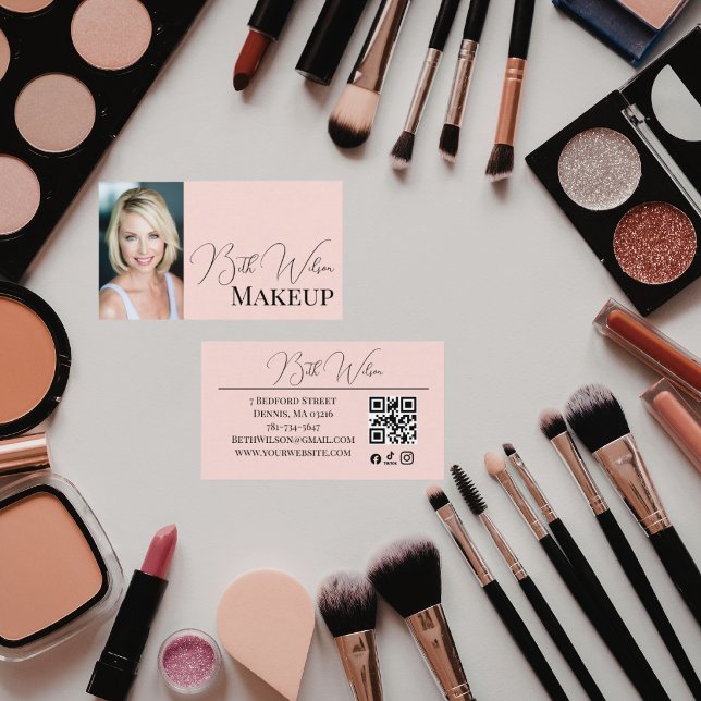 Blush Pink Black Modern Photo Makeup Business Card Visitkort (Skapare uppladdad)
