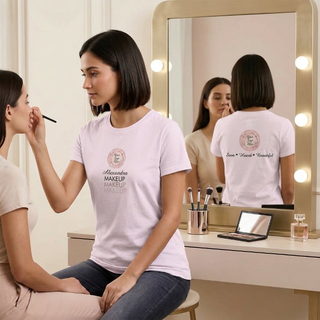 Blush Pink Script Logo Makeup Staff T Shirt (Skapare uppladdad)
