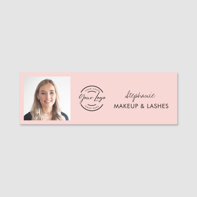 Blush Pink Script Logo Photo Makeup Namnbricka (Framsida)