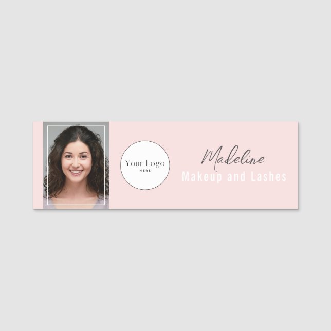 Blush Pink Script Logo Photo Makeup Namnbricka (Framsida)
