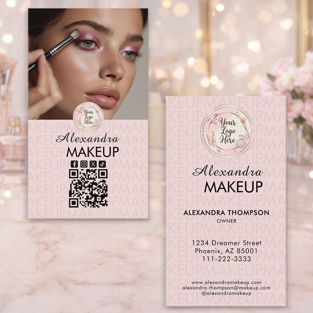 Blush Pink Script Logo QR Code Photo Makeup Visitkort (Skapare uppladdad)