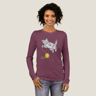 Blyertsteckning av en randig katt på lek t shirt
