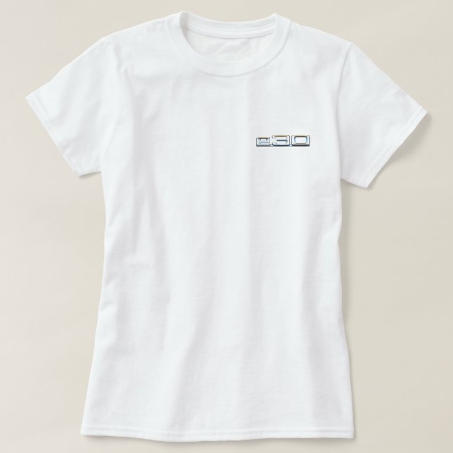 BMW E30 sedan och emblem Tee (Design framsida)