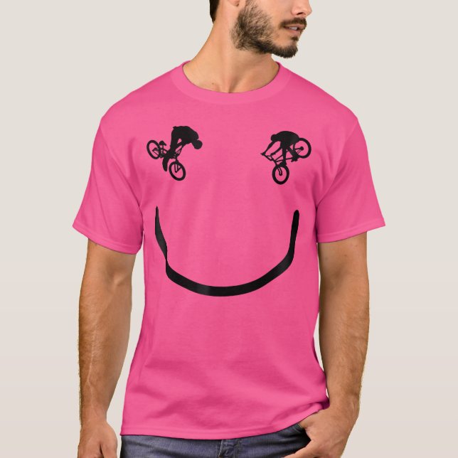 Bmx Bike Cyclist Bmx-Ramp Bicycles Cycling Biking T Shirt (Framsida)