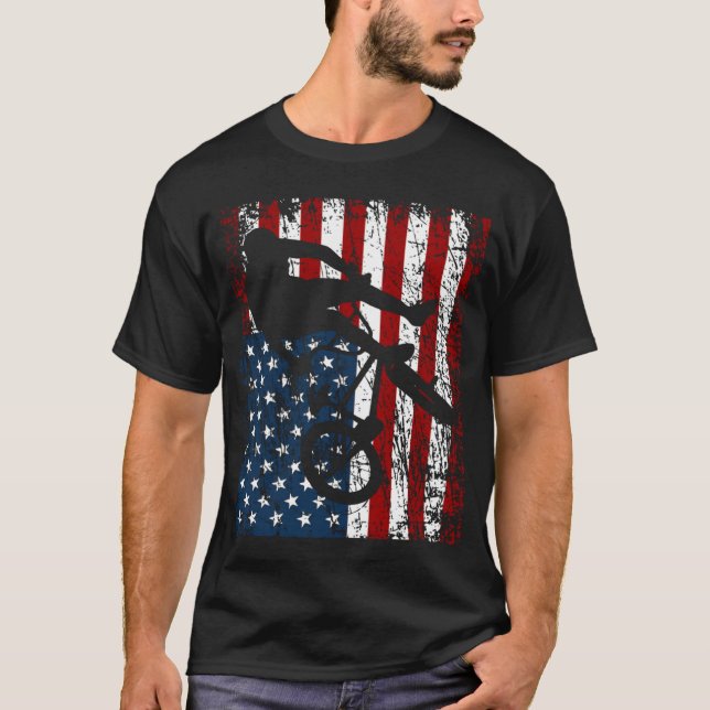 BMX Bike Rider BMX Bike  America USA Flag T Shirt (Framsida)