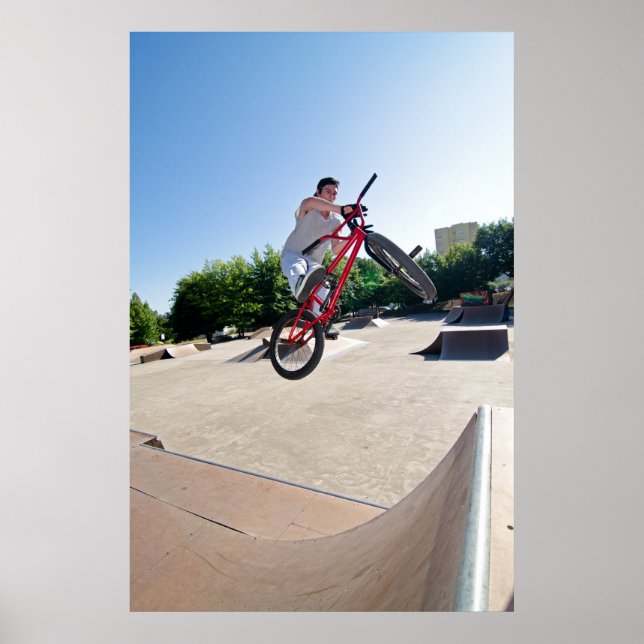 BMX Bike Stunt pub spinn Poster (Framsidan)