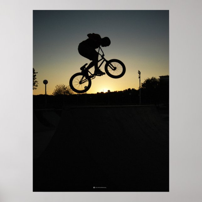 BMX freestyler stunt jump Poster (Framsidan)