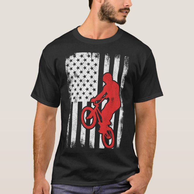 BMX USA flagga BMX Rider Wheelie Bike T Shirt (Framsida)
