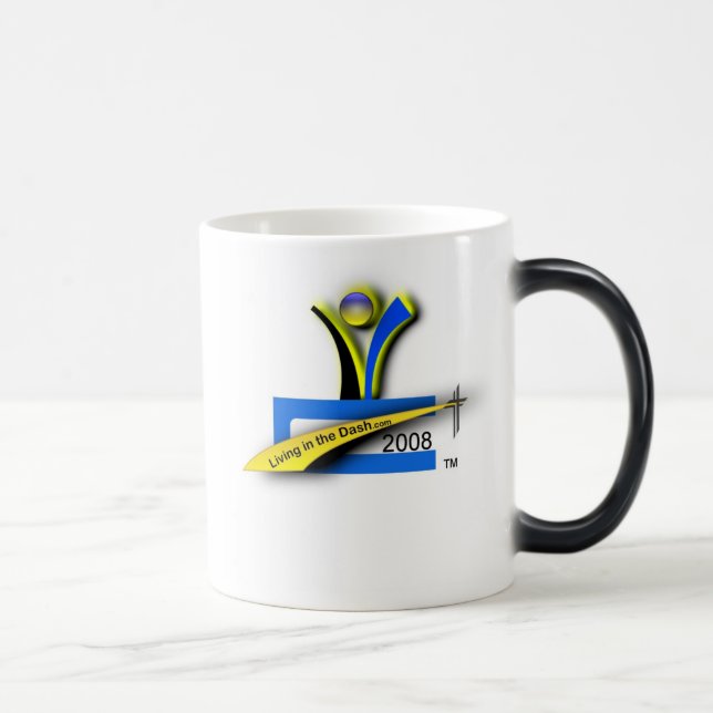 Bo i rusamuggen magisk mugg (Höger)