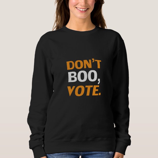 "Bo inte, rösta" svart orange vit Halloween T Shirt (Framsida)