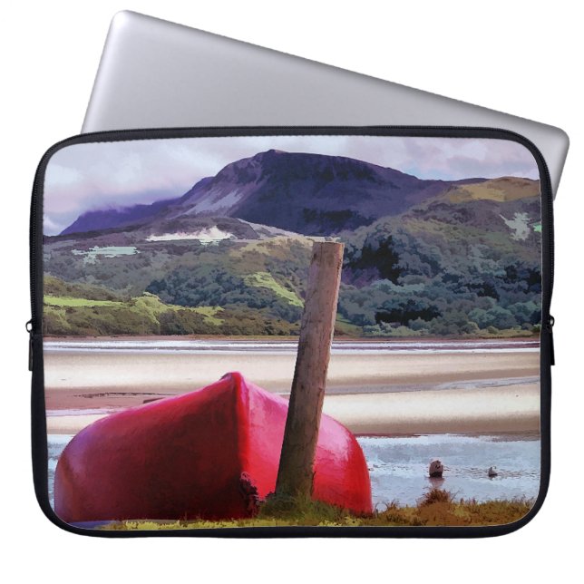 BOAT OCH MOUNTAIN LANDSCAPE LAPTOP SLEEVE (Framsidan)