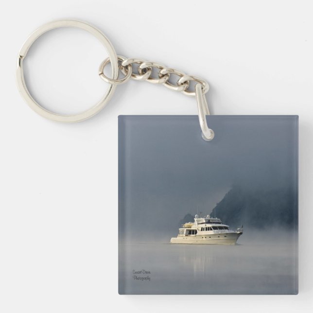 Boat på en Foggy-morgon (Framsidan)
