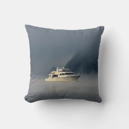 Boat på en Foggy-morgon Kudde