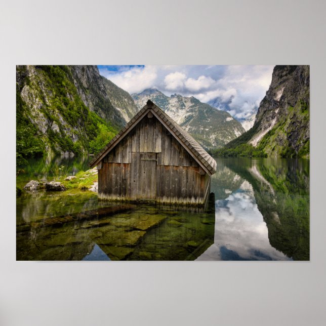 Boathouse i Obersee sjö i Tysklanda Alpernor Poster (Framsidan)