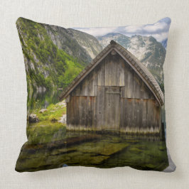 Boathouse i Obersee sjö i Tysklandare Alpernor Kudde