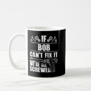 BOB Gift Namn åtgärdar den med en fin födelsedag P Kaffemugg