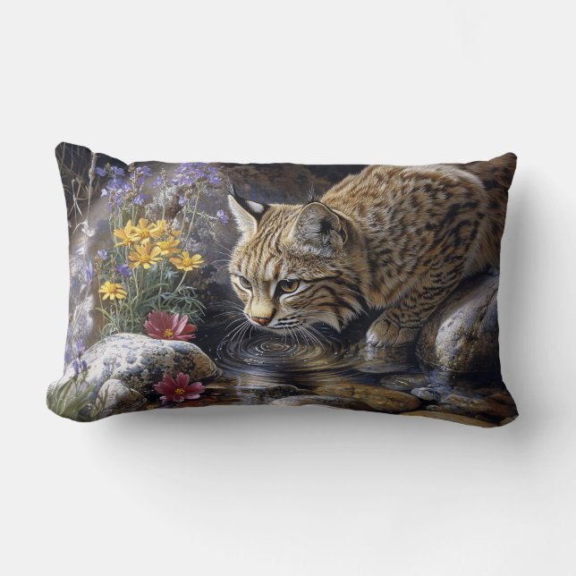 Bobcat with Wildblomme Scenia Art Lumbarkudde (Framsida)