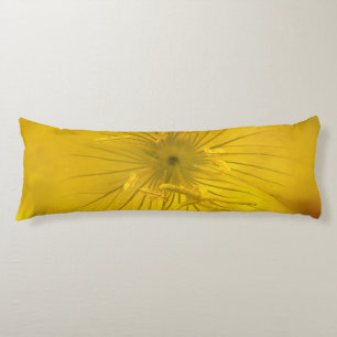 Body Pillow Gult Bokeh Flower Kroppskudde