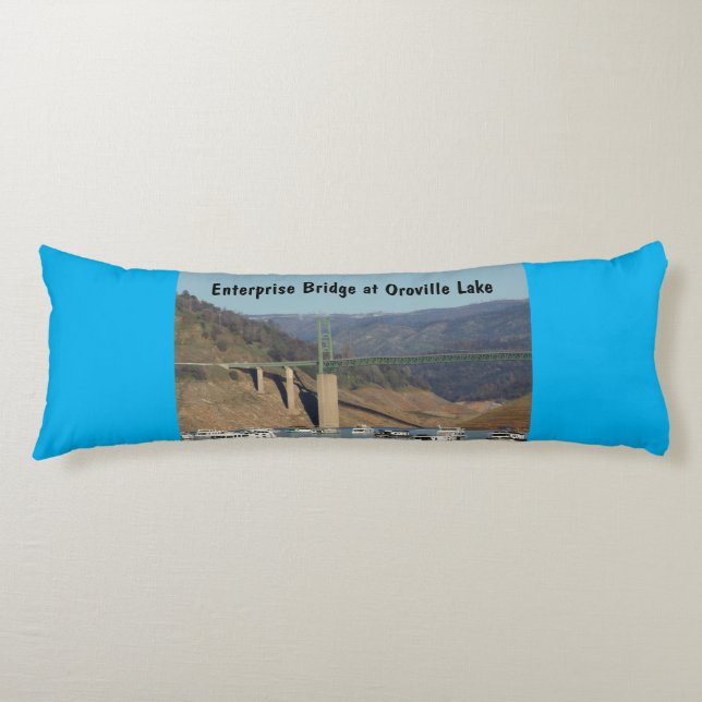 Body Pillow Larg med Enterprise Bridge Oro. Sjö Kroppskudde (Framsidan)