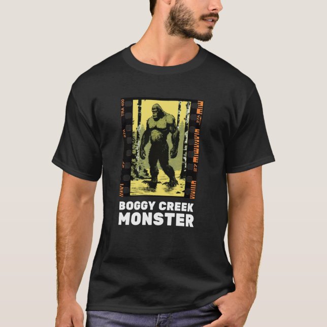 Boggy Bäck Monster Sighting Arkansas Fouke Creatu T Shirt (Framsida)