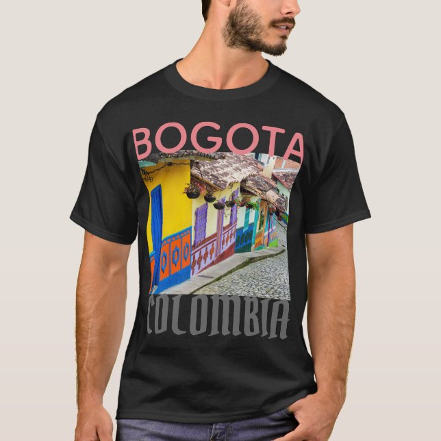 Bogota Colombia var den är på T Shirt (Framsida)