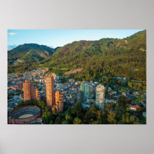Bogota och bergen i Andes Poster