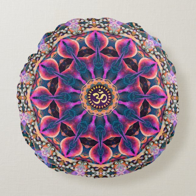 Bohemian Magic Mandala OM Yoga Round Cushion Rund Kudde (Framsidan)