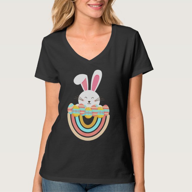 Bohemian Påsk Rainbow Eggs och Bunny Lycklig Easte T Shirt (Framsida)