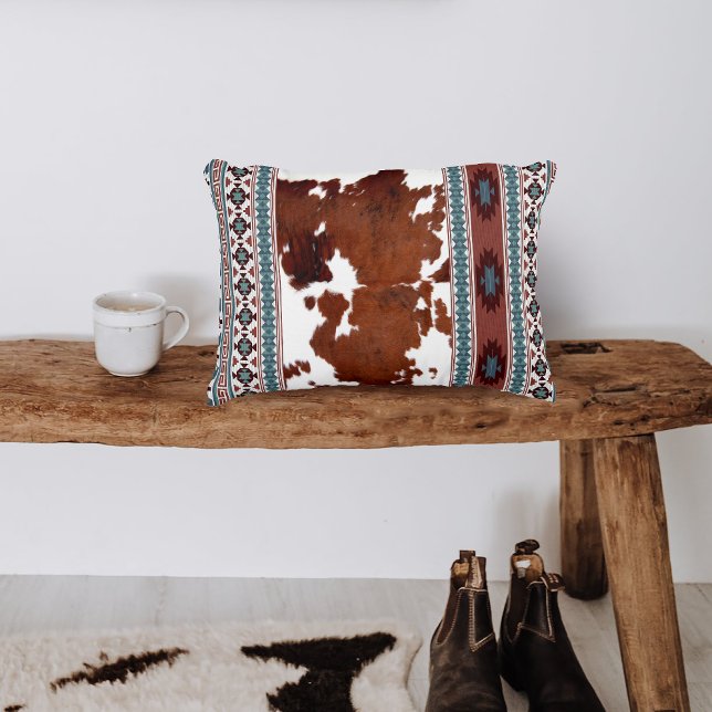 Bohemian Rustic Western Cowhide Prydnadskudde (Skapare uppladdad)