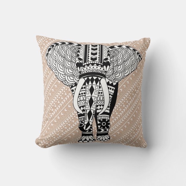 Bohemian Tribal Elephant Pillow Kudde (Framsida)