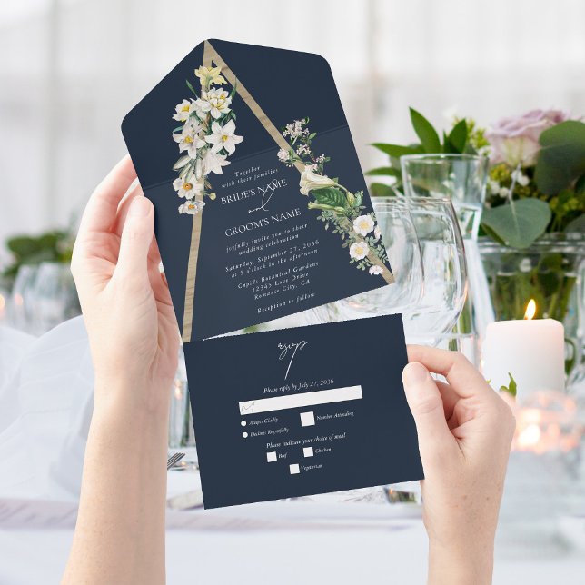 Bohemian Wood Pyramid White Blommigts Blue Bröllop (Bohemian Wood Pyramid White Florals Blue Wedding All In One Invitation)
