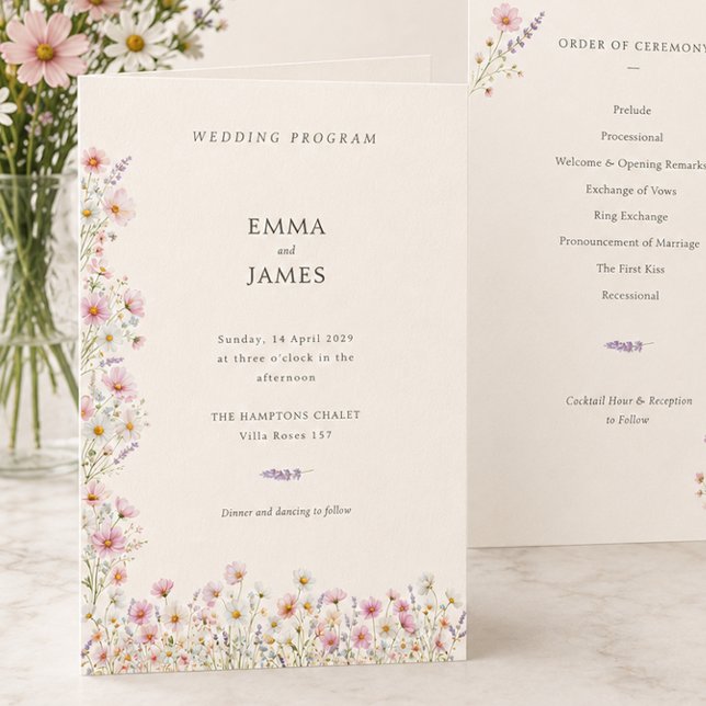 Bohemisk Whimsical Vilda Blommor Vikt Bröllop Program (Bohemian Whimsical Wildflowers Folded Wedding Program)