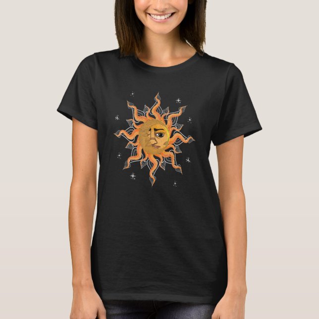Bohemiskt estetiskt astronomi Boho Sol Måne Astrol T Shirt (Framsida)