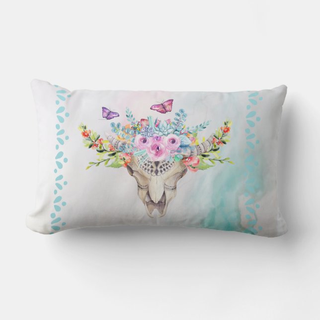 Boho Animal Skull med Butterflies och Flowers Lumbarkudde (Framsida)