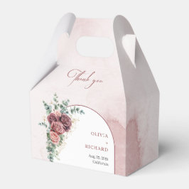 Boho arch mörk maroon ro eucalyptus guld presentaskar