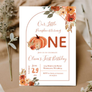 Boho Arch Terracotta Pumpkin Birthday Inbjudningar