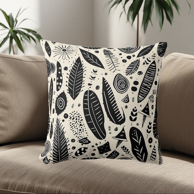 Boho Art Tribal Elements Black White Monochrome   Kudde (Boho Art Tribal Elements Black White Monochrome Throw Pillow)