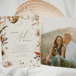 Boho Autumn WildblomBeige Photo Avslappnad Bröllop Inbjudningar