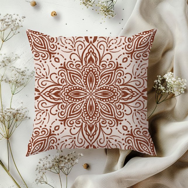 Boho Barrett Mandala russet red Kudde (Skapare uppladdad)